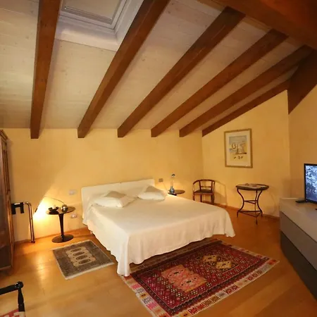 A Casa Di Maria Grinzane Cavour