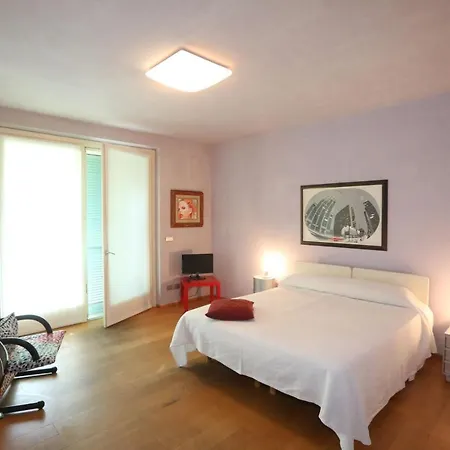 A Casa Di Maria Bed & Breakfast Grinzane Cavour