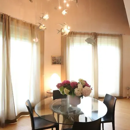 A Casa Di Maria グリンツァーネ・カヴール